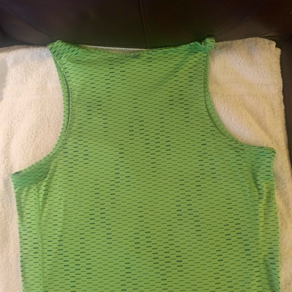Nike Tank - Picture 10 of 10